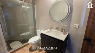 APTO. AMUEBLADO C/ VISTA 2 HAB. / EDIFICIO EN ZONA 4 — Apartamento en Alquiler en Zona 4, Guatemala, Ciudad — miniatura 2 de 8