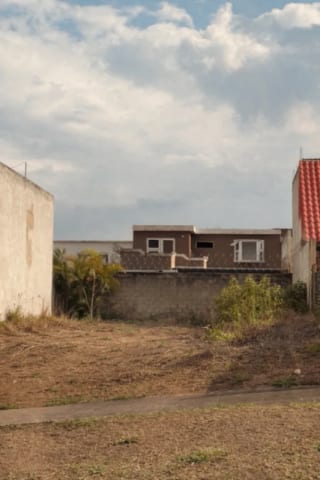 Terreno plano en venta, Hacienda Real, zona 16 — Terreno en Venta en Hacienda Real, Zona 16, Guatemala, Ciudad — miniatura 1 de 2