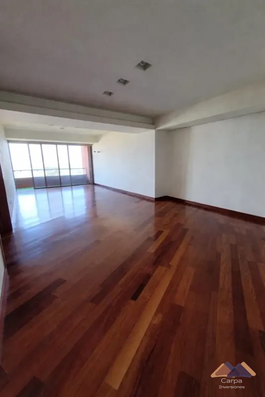 Casa en Venta - El Prado - Final 20 calle, Zona 10 — Casa en Venta en El Prado, Zona 10, Guatemala, Ciudad — foto 13 de 16