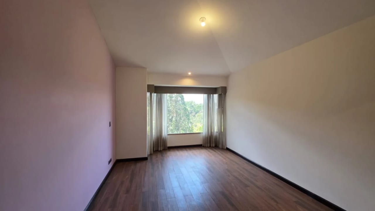 Casa en Venta - El Prado - Final 20 calle, Zona 10 — Casa en Venta en El Prado, Zona 10, Guatemala, Ciudad — foto 11 de 16