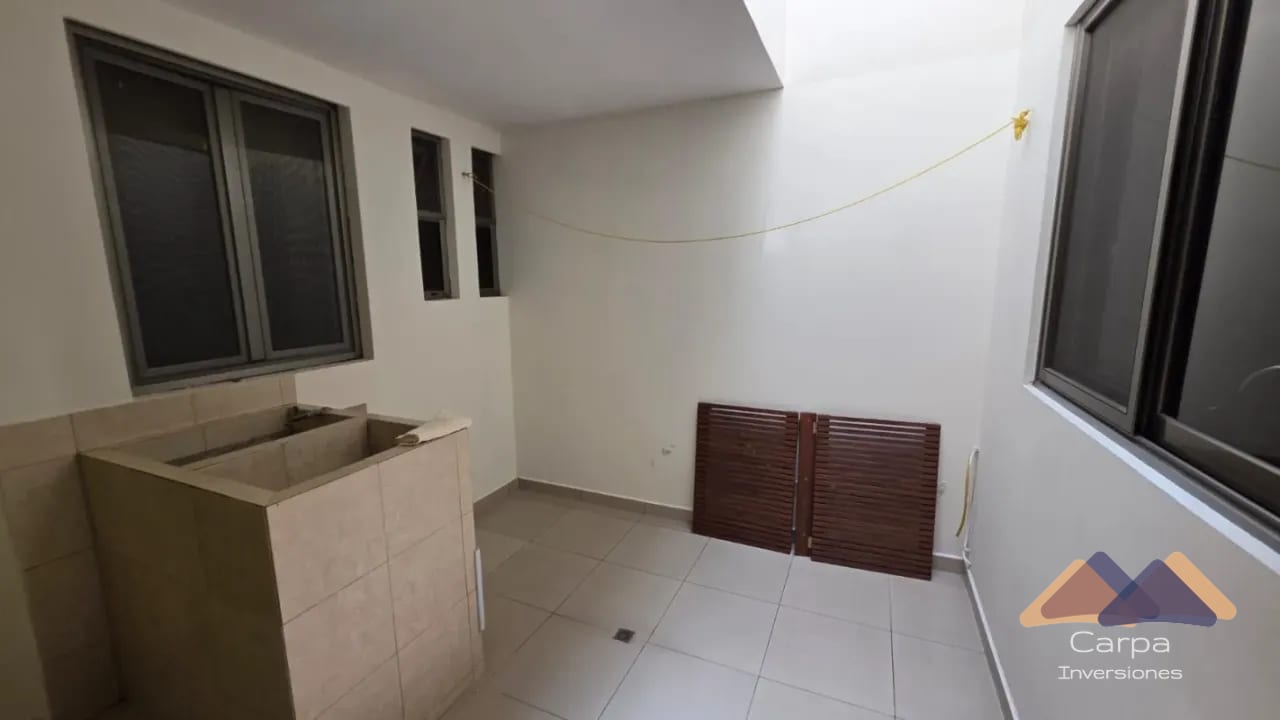 Casa en Venta - El Prado - Final 20 calle, Zona 10 — Casa en Venta en El Prado, Zona 10, Guatemala, Ciudad — foto 8 de 16