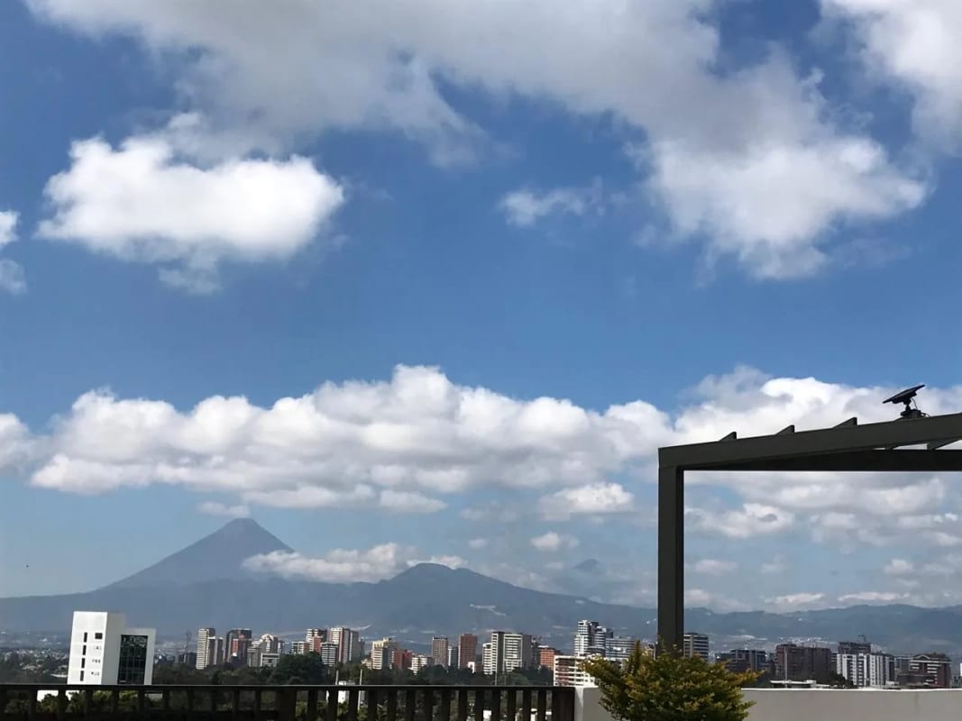APARTAMENTO EN VENTA EDIFICIO GARCÉS DE LA VILLA ZONA 14 — Apartamento en Venta en Garcés de La Villa, Zona 14, Guatemala, Ciudad — foto 15 de 17
