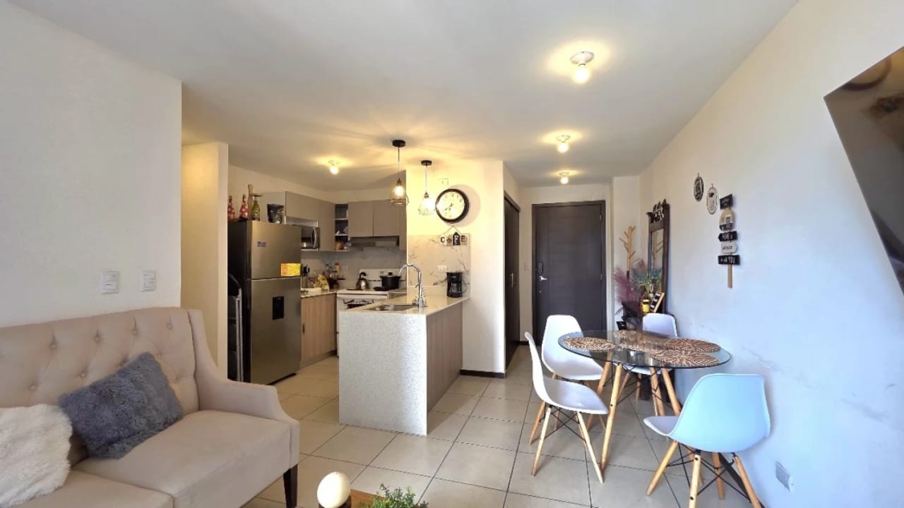 Apartamento amueblado en venta en zona 11 Parque San Jorge. — Apartamento en Venta en Parque San Jorge, Zona 11, Guatemala, Ciudad — foto 1 de 15