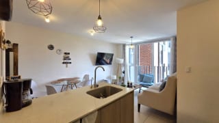 Apartamento amueblado en venta en zona 11 Parque San Jorge. — Apartamento en Venta en Parque San Jorge, Zona 11, Guatemala, Ciudad — miniatura 6 de 15