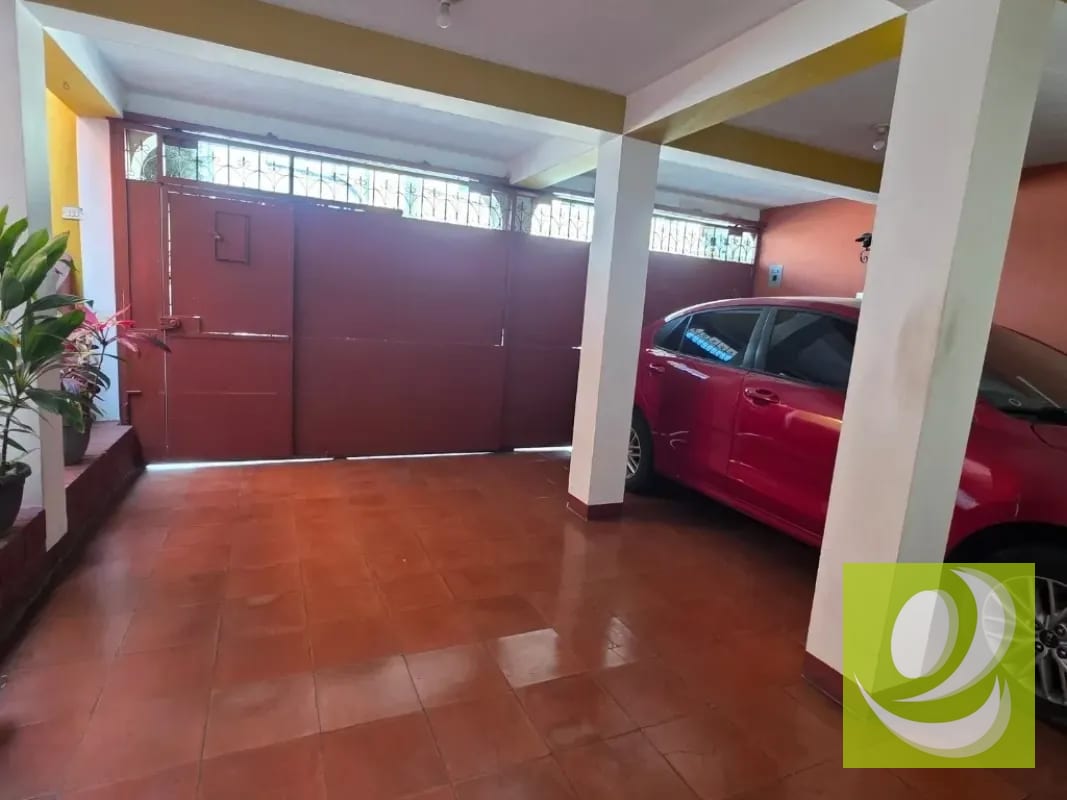 Casa en Venta en Valle del Sol zona 2 Mixco — Casa en Venta en Zona 2 Mixco, Guatemala, Ciudad — foto 4 de 10