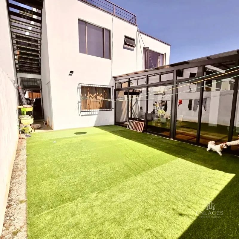 Km 21.5 CAES • Casa en Venta • Lomas de San Nicolás — Casa en Venta en km 21-25, Carretera a El Salvador, Guatemala, Ciudad — foto 4 de 13