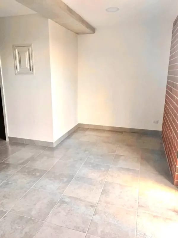 Zona 10 • Apartamento en Venta • Edificio Fiamene — Apartamento en Venta en Fiamene, Zona 10, Guatemala, Ciudad — foto 7 de 8