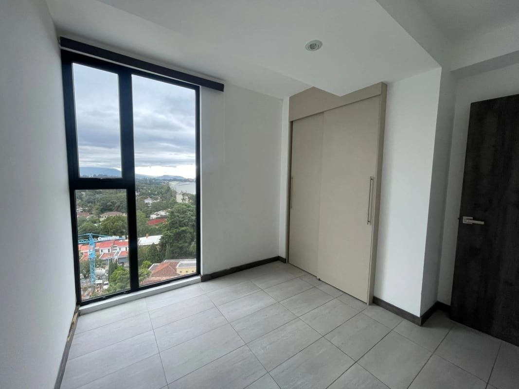APARTAMENTO EN VENTA Y RENTA EN VISTA HERMOSA III — Apartamento en Venta en Vista Hermosa III, Zona 15, Guatemala, Ciudad — foto 7 de 14