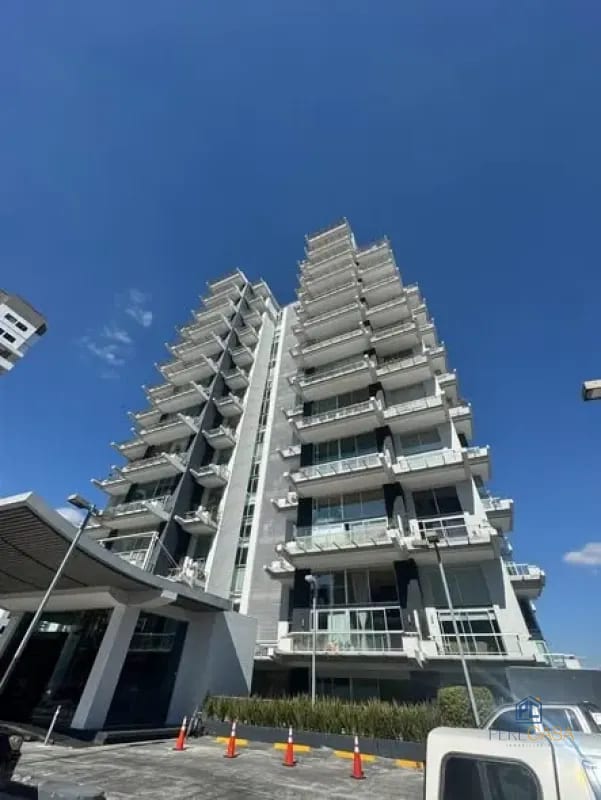 Apartamento en renta ATRIUM zona 10 — Apartamento en Alquiler en Atrium, Zona 10, Guatemala, Ciudad — foto 1 de 13