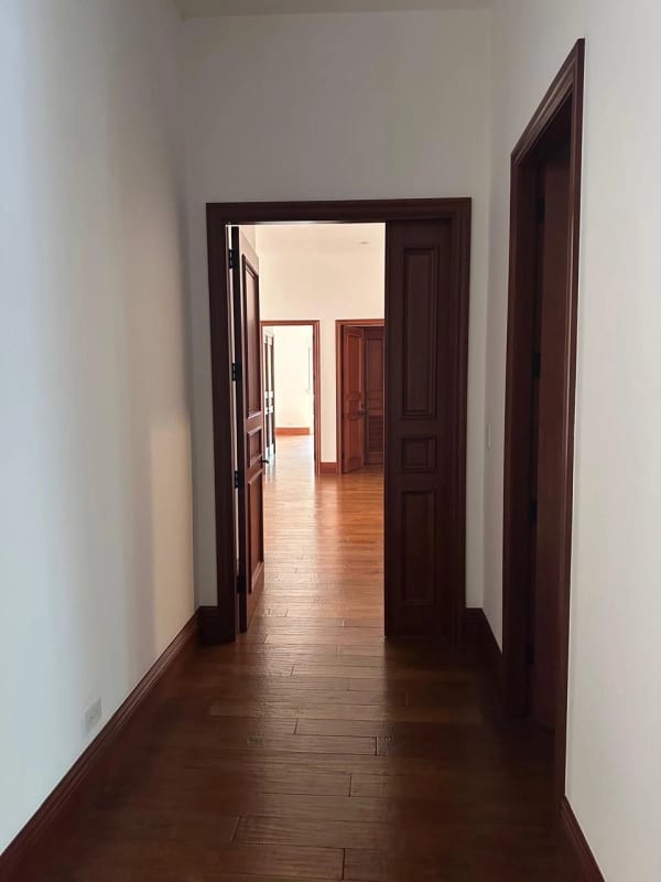VIA 7 , Z10 LAS MARGARITAS — Apartamento en Alquiler en Via Siete, Zona 10, Guatemala, Ciudad — foto 6 de 12