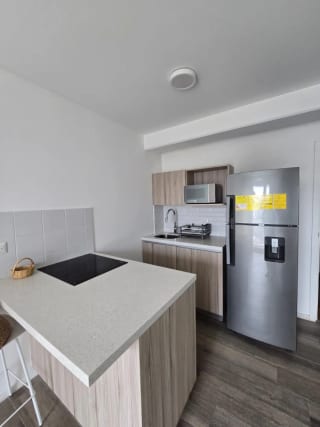 Apartamento Amueblado en Renta Zona 13 cod.DA36254 — Apartamento en Alquiler en Zona 13, Guatemala, Ciudad — miniatura 9 de 10