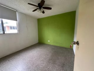VENTA CASA DE UN NIVEL EN ZONA 13, FINAL AVE HINCAPIE — Casa en Venta en Zona 13, Guatemala, Ciudad — miniatura 4 de 17