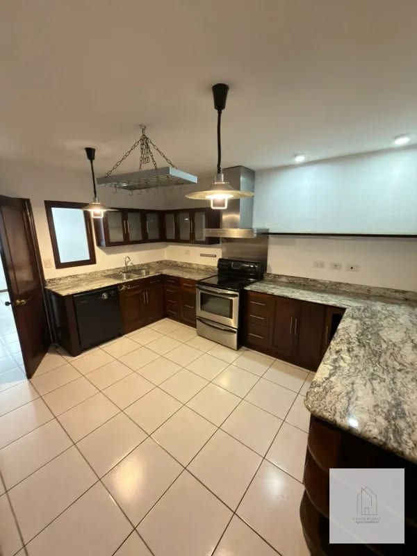Apartamento en alquiler zona 14 — Apartamento en Alquiler en Terranova, Zona 14, Guatemala, Ciudad — foto 7 de 10