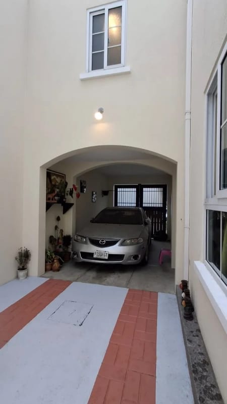 CASA EN ALQUILER – MODELO NAVARRA 📍 Condado El Naranjo, Zona 4 de Mixco (Alameda Norte) — Casa en Alquiler en Condado Naranjo, Zona 4 Mixco, Guatemala, Ciudad — foto 2 de 8