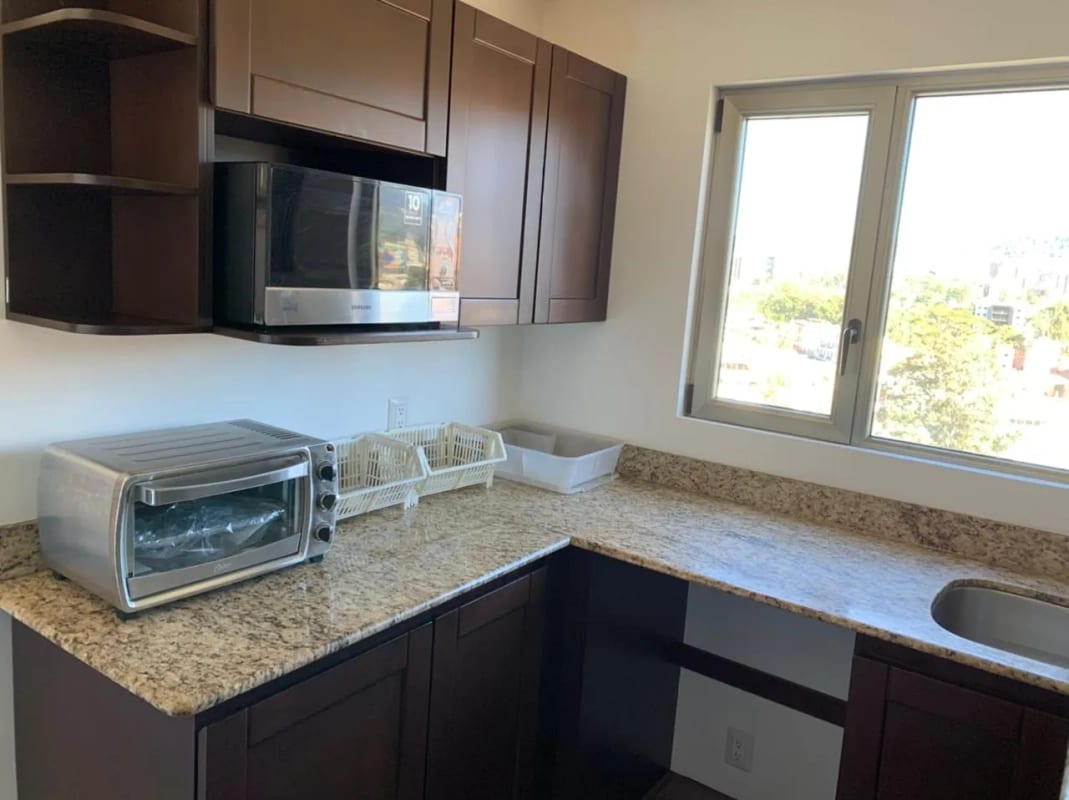 🌟 Apartamento AMUEBLADO en Renta – Edificio Verona, Zona 10 🌟 — Apartamento en Alquiler en Verona, Zona 10, Guatemala, Ciudad — foto 5 de 17