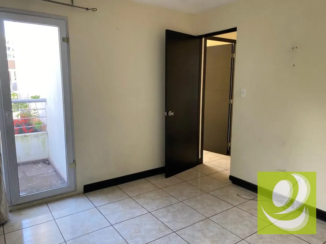 VENDO APARTAMENTO EN ALTA VILLA NARANJO Z11 MIXCO — Apartamento en Venta en Zona 11 Mixco, Guatemala, Ciudad — foto 10 de 13