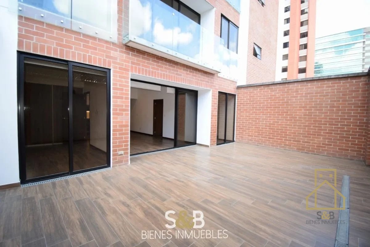 Apartamento con terraza en zona 10 — Apartamento en Alquiler en Casa Clara, Zona 10, Guatemala, Ciudad — foto 9 de 10