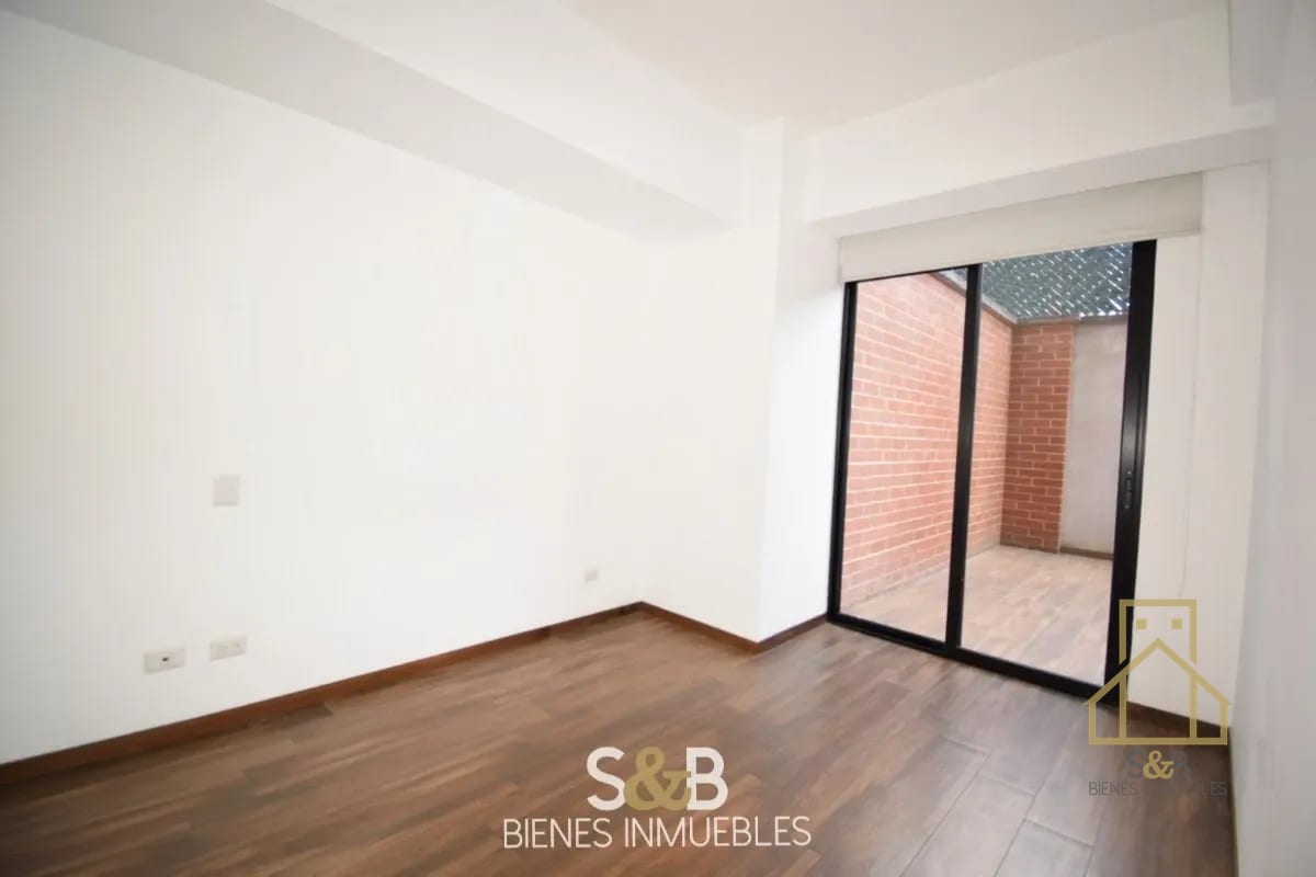 Apartamento con terraza en zona 10 — Apartamento en Alquiler en Casa Clara, Zona 10, Guatemala, Ciudad — foto 7 de 10