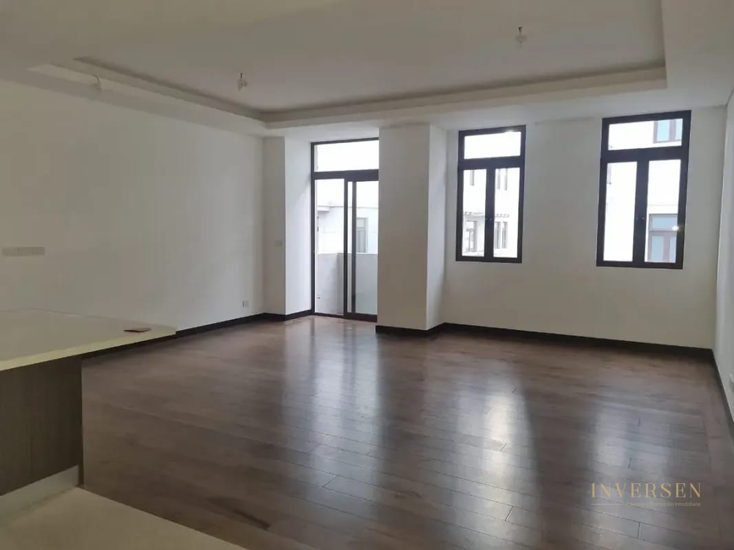 Apartamento en renta en Olmos de Cayalá Apartamento en Zona 16, Guatemala — Apartamento en Alquiler en Zona 16, Guatemala, Ciudad — foto 1 de 7