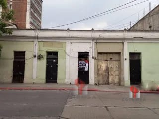 Casa en Venta para remodelar o remozar zona 1 / Centro Histórico — Casa en Venta en Zona 1, Guatemala, Ciudad — miniatura 1 de 10