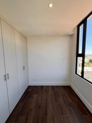 Apartamento en Renta | Edificio Roselló | Zona 13 | 3 habitaciones · Vista al aeropuerto — Apartamento en Alquiler en Rosselló, Zona 13, Guatemala, Ciudad — miniatura 7 de 17