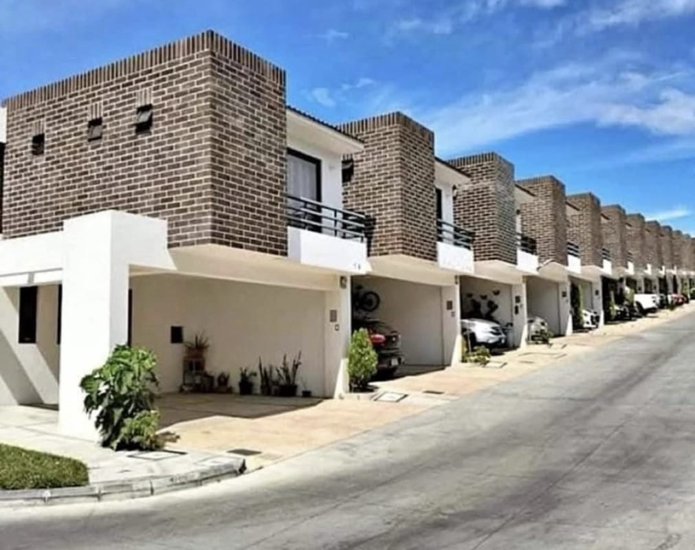 PRADOS DEL CARMEN / CASA EN VENTA DE 4 HABITACIONES โ Casa en Venta en Boca del Monte, Guatemala, Ciudad โ foto 1 de 11