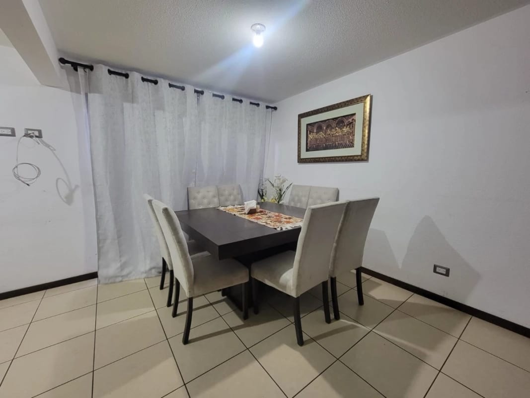PRADOS DEL CARMEN / CASA EN VENTA DE 4 HABITACIONES โ Casa en Venta en Boca del Monte, Guatemala, Ciudad โ foto 9 de 11