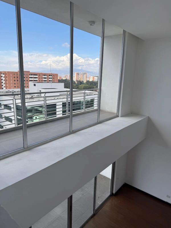 Edificio io 19 diez Loft en Renta — Apartamento en Alquiler en 19-10, Zona 10, Guatemala, Ciudad — foto 15 de 15