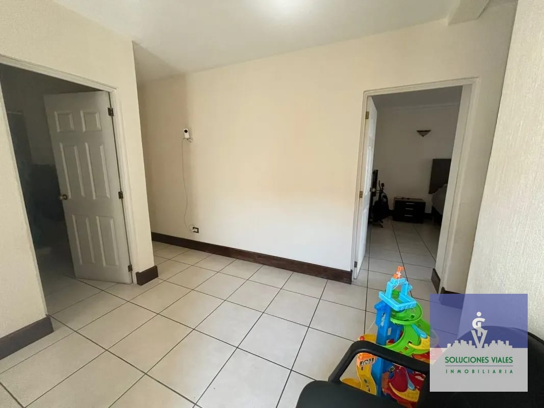 ZONA 16, CASA EN VENTA DE UN NIVEL — Apartamento en Venta en Zona 16, Guatemala, Ciudad — foto 3 de 7