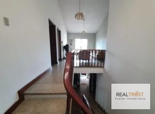 EN VENTA CASA FUERA DE GARITA ZONA 14 LA VILLA - 3 HABITACIONES — Casa en Venta en La Villa, Zona 14, Guatemala, Ciudad — miniatura 8 de 10