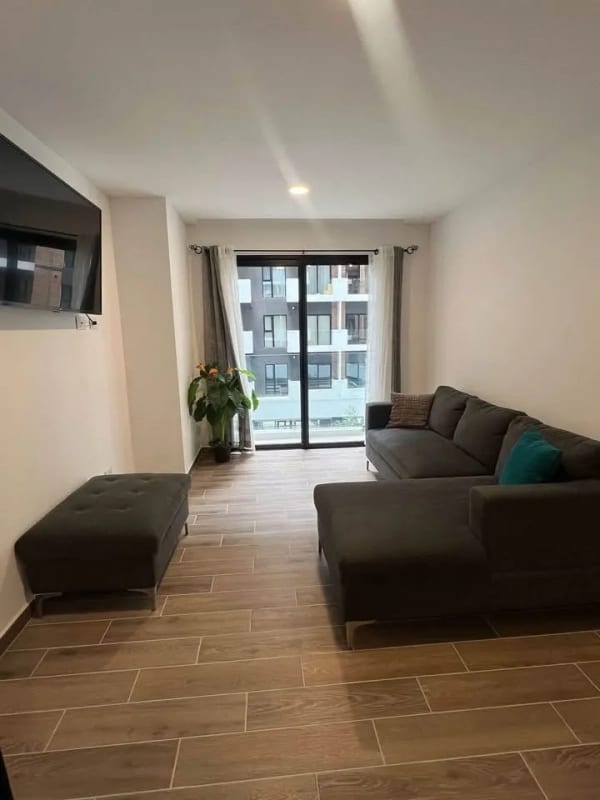 Apartamento en Alquiler | Parque 14 | Avenida Las Américas Zona 14 | Semi amueblado — Apartamento en Alquiler en Parque 14, Zona 14, Guatemala, Ciudad — foto 6 de 7