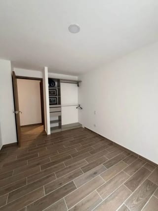 Apartamento en Alquiler | Parque 14 | Avenida Las Américas Zona 14 | Semi amueblado — Apartamento en Alquiler en Parque 14, Zona 14, Guatemala, Ciudad — miniatura 4 de 7