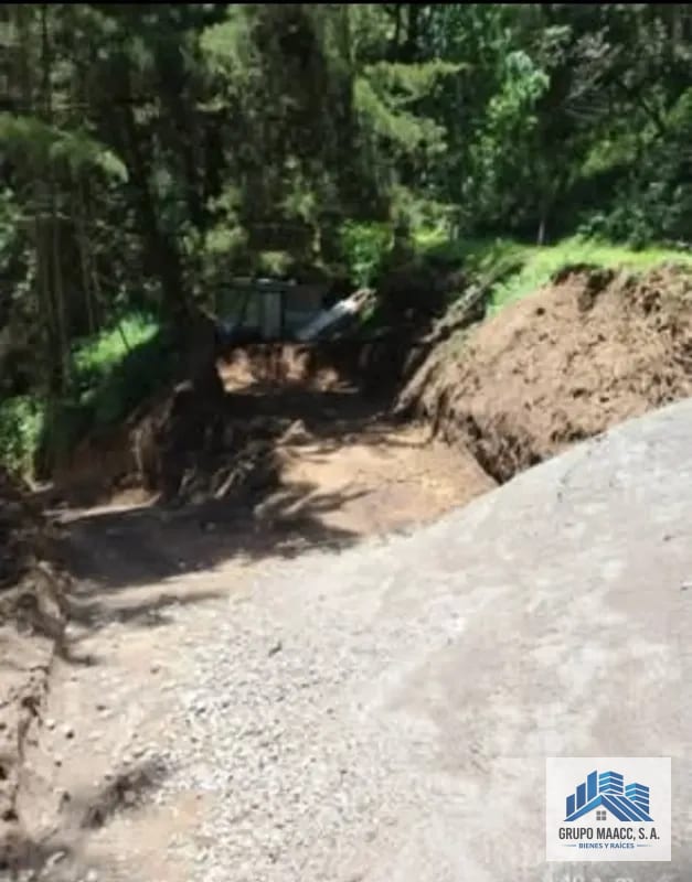 GANGA VENTA TERRENO ENCINAL TRONCO 8 — Terreno en Venta en Zona 7 Mixco, Guatemala, Ciudad — foto 6 de 7
