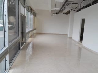ALQUILO/VENDO LOCAL EN PRIMER NIVEL EN ZONA 15 VH2 EDIFICIO AVANTE PV — Local en Alquiler en Avante, Zona 15, Guatemala, Ciudad — miniatura 4 de 6