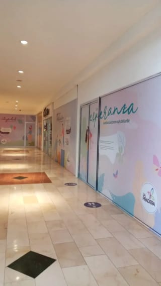 LOCAL EN RENTA ZONA 10 EN CENTRO COMERCIAL LA PRADERA PV — Local en Alquiler en Centro Comercial Pradera, Zona 10, Guatemala, Ciudad — miniatura 2 de 5