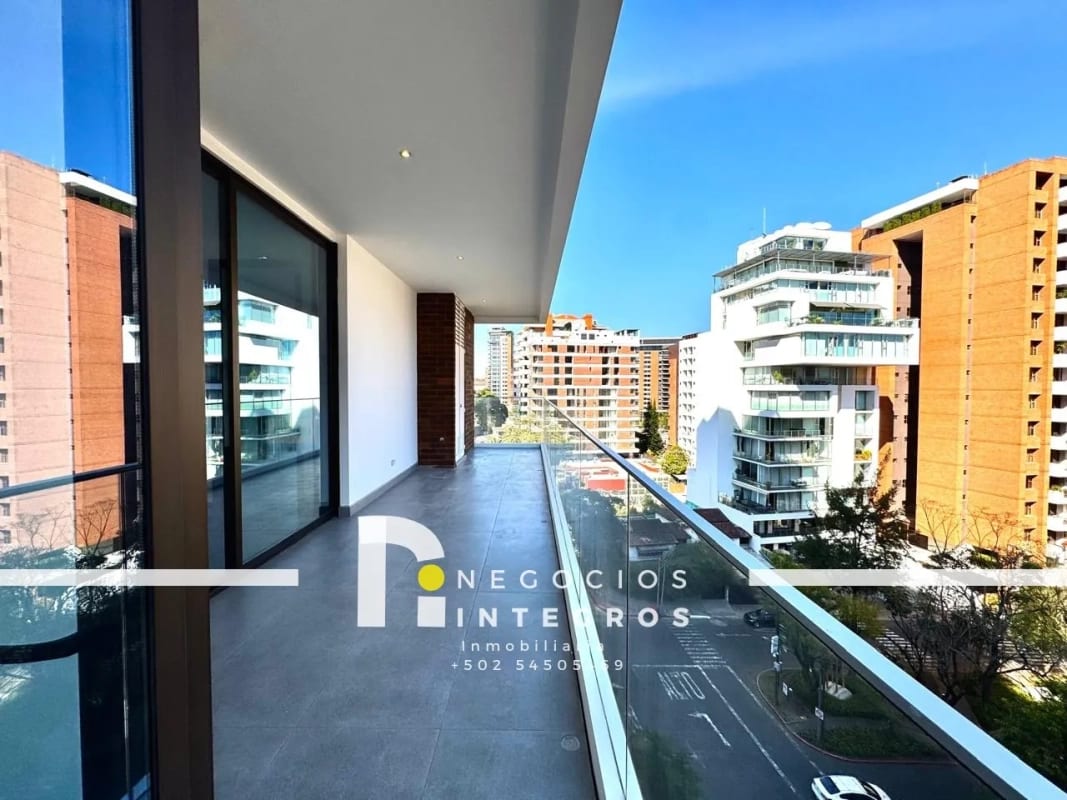 AQUILO VENDO APARTAMENTO EN ECHO ZONA 14 CON TERRAZA GRANDE CERCANO A AV LAS AMERICAS PV — Apartamento en Alquiler en Echo, Zona 14, Guatemala, Ciudad — foto 7 de 17