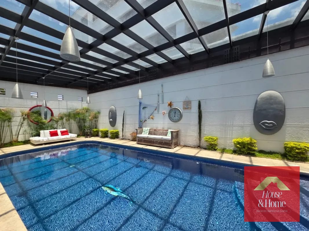Casa en venta zona 15  con piscina — Casa en Venta en Vista Hermosa I, Zona 15, Guatemala, Ciudad — foto 1 de 17