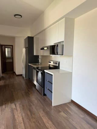 Vive cerca de todo en zona 10!!!! — Apartamento en Alquiler en Moretti, Zona 10, Guatemala, Ciudad — miniatura 9 de 10