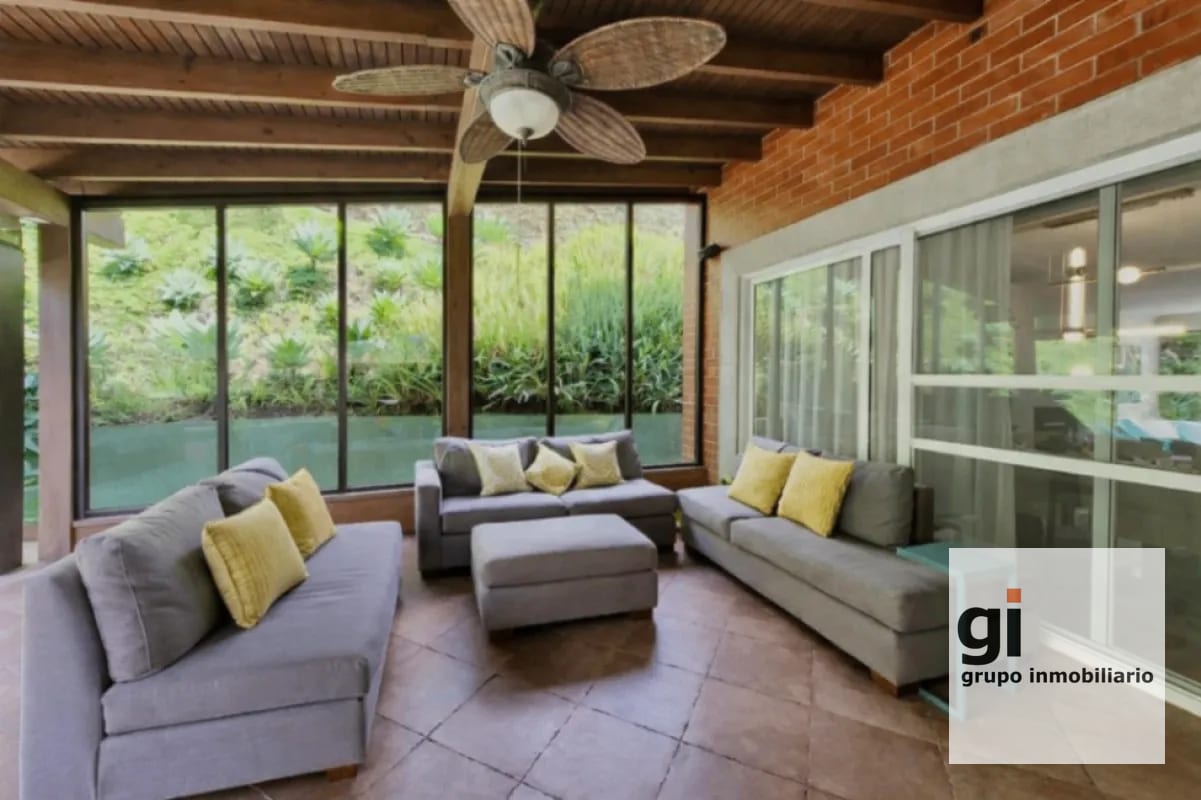 Casa con piscina en venta en Fraijanes — Casa en Venta en Carretera a El Salvador, Guatemala, Ciudad — foto 12 de 14