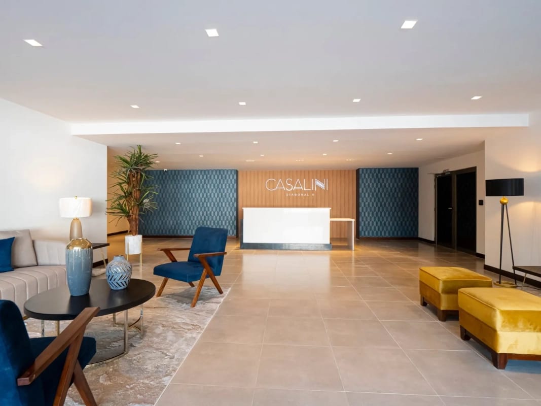 🏙️ APARTAMENTO EN RENTA – CASALINI DIAGONAL 6, ZONA 10 — Apartamento en Alquiler en Casalini Diagonal 6, Zona 10, Guatemala, Ciudad — foto 4 de 14