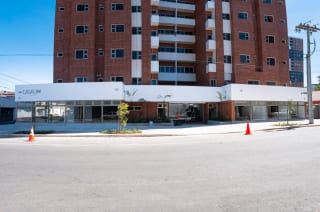 🏙️ APARTAMENTO EN RENTA – CASALINI DIAGONAL 6, ZONA 10 — Apartamento en Alquiler en Casalini Diagonal 6, Zona 10, Guatemala, Ciudad — miniatura 2 de 14