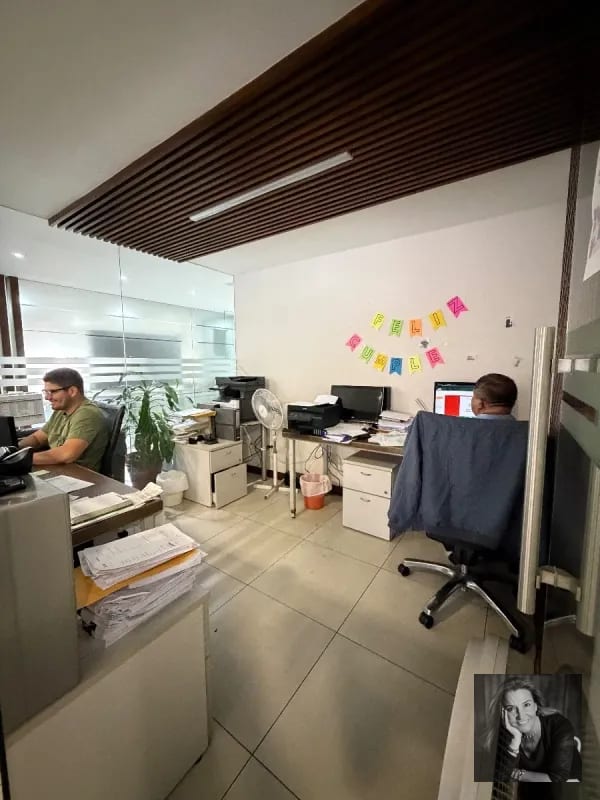 GEMINIS 10 - OFICINA EN RENTA – ZONA 10 (FRENTE A AVIA) — Oficina en Alquiler en Géminis 10, Zona 10, Guatemala, Ciudad — foto 6 de 16