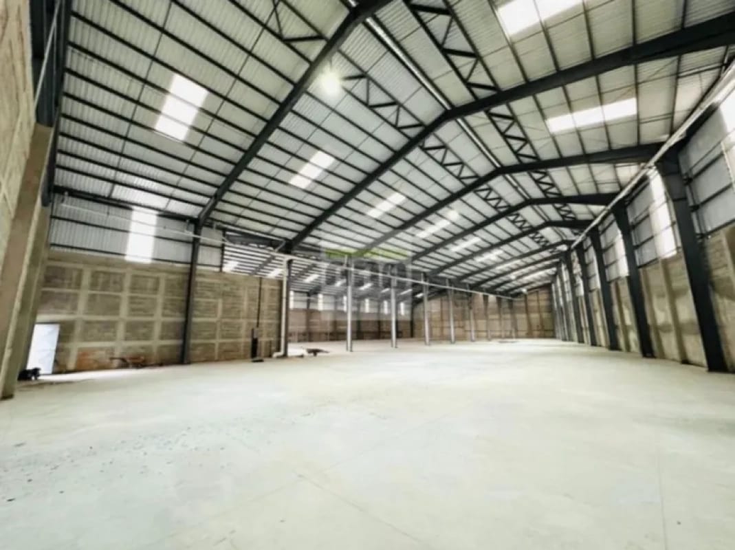 Alquilo bodega de 2,680 Metros en el km 62 ruta a puerto quetzal ubicada en el Complejo Industrial Parque Sur, Escuintla — Bodega / Ofibodega en Alquiler en Puerto Quetzal, Escuintla — foto 4 de 4
