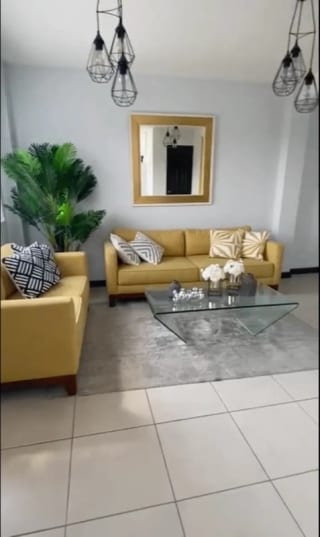Casa en Venta en CAES — Casa en Venta en Carretera a El Salvador, Guatemala, Ciudad — miniatura 1 de 8