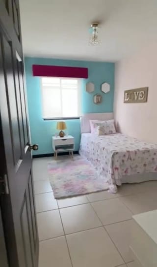Casa en Venta en CAES — Casa en Venta en Carretera a El Salvador, Guatemala, Ciudad — miniatura 5 de 8