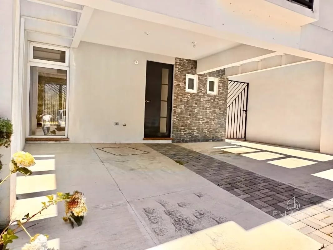 Km 25 CAES • Casa en Renta • Condominio Altos de Village — Casa en Alquiler en km 21-25, Carretera a El Salvador, Guatemala, Ciudad — foto 16 de 17