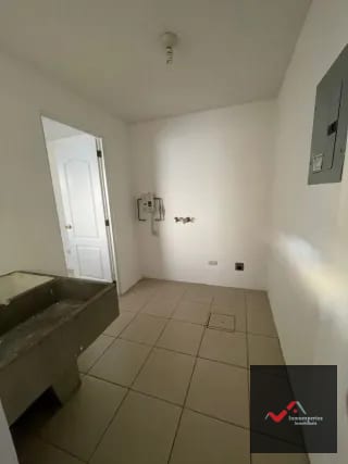 CASA EN VENTA SAN CRISTOBAL, ZONA 8 DE MIXCO — Casa en Venta en Zona 8 Mixco, Guatemala, Ciudad — miniatura 12 de 17