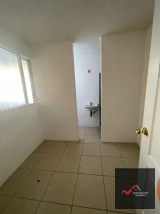 CASA EN VENTA SAN CRISTOBAL, ZONA 8 DE MIXCO — Casa en Venta en Zona 8 Mixco, Guatemala, Ciudad — miniatura 10 de 17