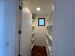 Rento amplio apartamento en Edificio Lucca, Zona 10 — Apartamento en Alquiler en Lucca, Zona 10, Guatemala, Ciudad — miniatura 8 de 13