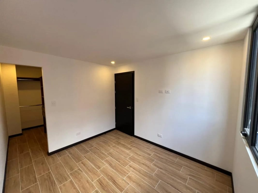 Vendo apartamento en edificio Essenza, zona 13 — Apartamento en Venta en Zona 13, Guatemala, Ciudad — foto 7 de 12